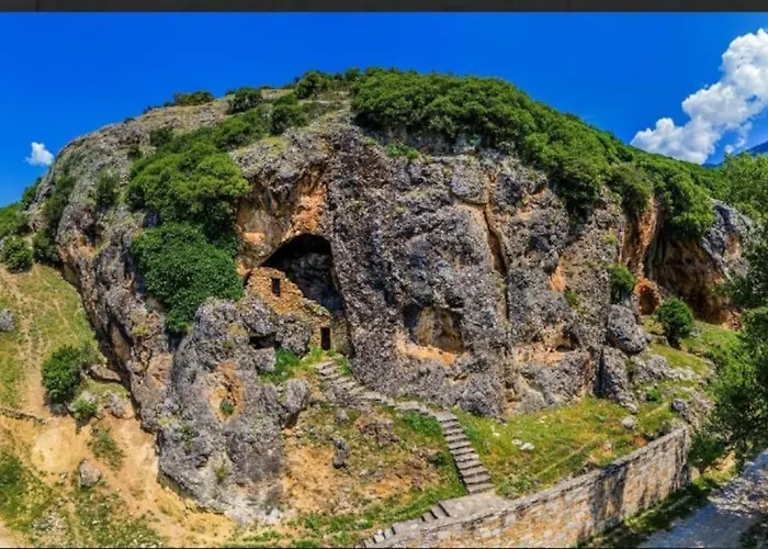 το αρχοντικό της βέτας στον όλυμπο! Kokkinopilos